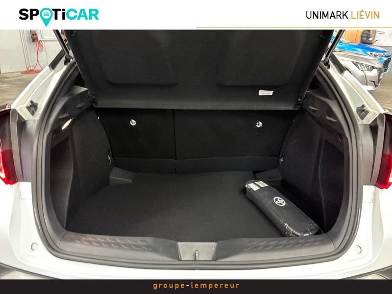 Image TOYOTA C-HR 122h Dynamic 2WD E-CVT MY20