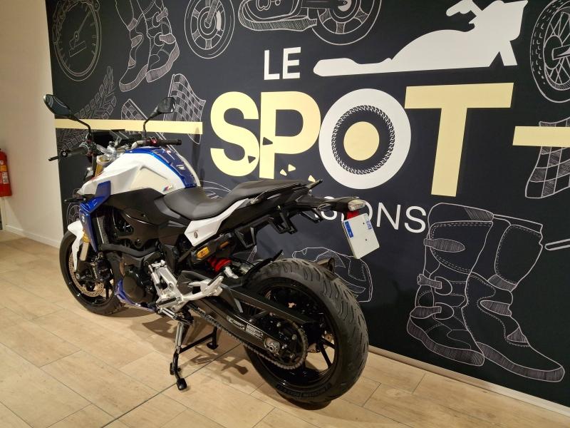 Image BMW F F 900 R A2