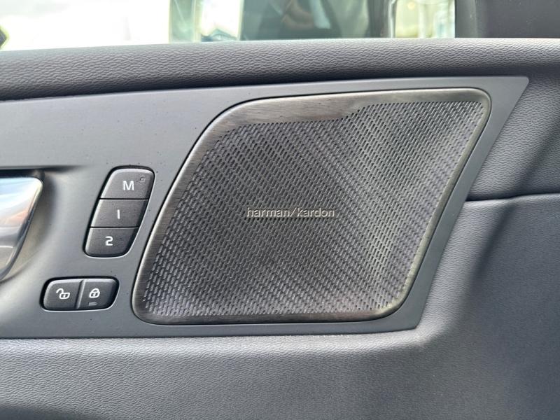 Image VOLVO XC60 T6 Hybride Rechargeable 253 + 145ch Utra Style Chrome Geartronic 8 AWD