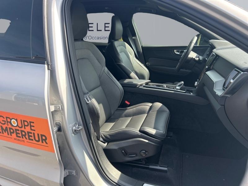 Image VOLVO XC60 T6 AWD 253 + 145ch Plus Style Dark Geartronic