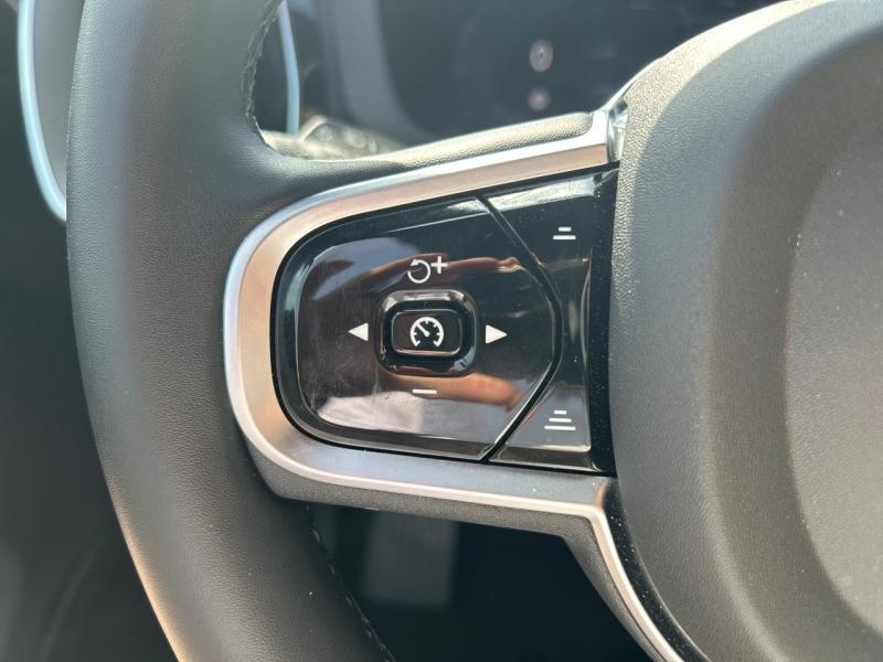 Image VOLVO XC60 T6 AWD 253 + 145ch Plus Style Dark Geartronic