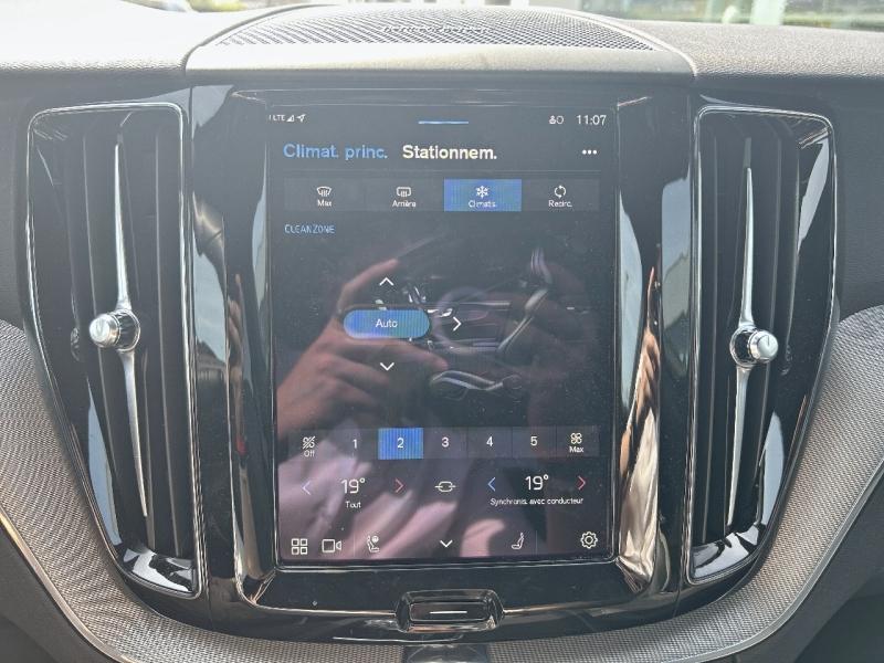 Image VOLVO XC60 T6 AWD 253 + 145ch Plus Style Dark Geartronic