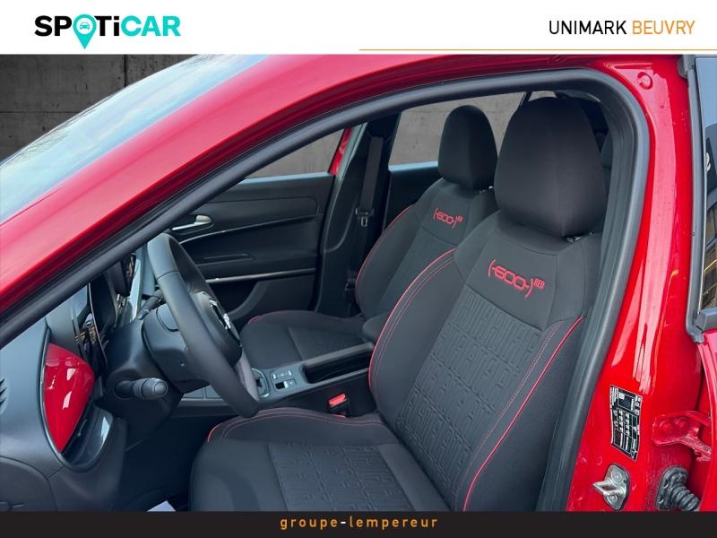 Image FIAT 600 e 156ch 54kWh Red