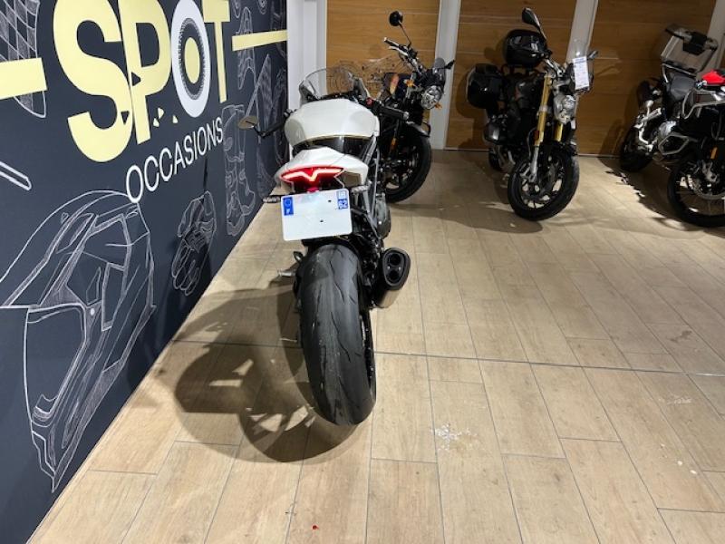 Image TRIUMPH Speed Triple Speed Triple 1200 RR