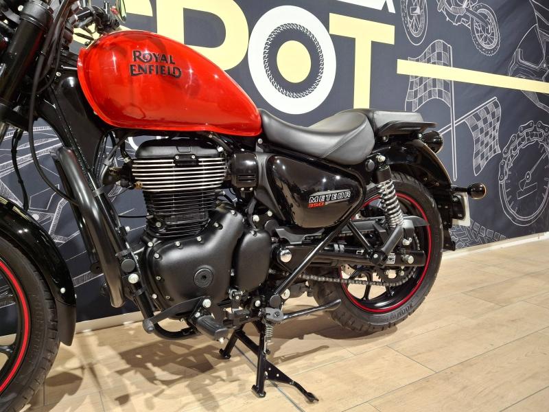 Image ROYAL ENFIELD Meteor Meteor 350 Fireball