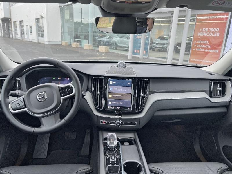 Image VOLVO XC60 T6 Hybride Rechargeable 350ch Ultra Style Dark Geartronic 8 AWD