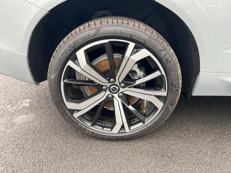 Image VOLVO XC60 T6 Hybride Rechargeable 350ch Ultra Style Dark Geartronic 8 AWD