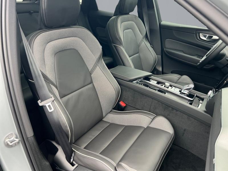 Image VOLVO XC60 T6 Hybride Rechargeable 350ch Plus Style Dark Geartronic 8 AWD