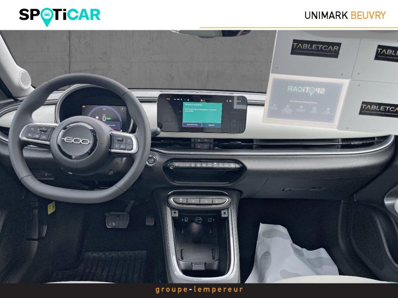 Image FIAT 600 e 156ch 54kWh La Prima