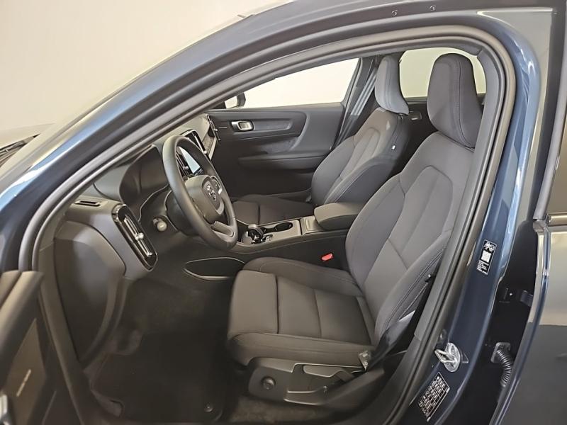 Image VOLVO EC40 Single Extended Range 252ch Black Edition