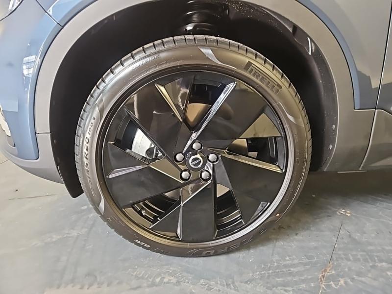 Image VOLVO EC40 Single Extended Range 252ch Black Edition