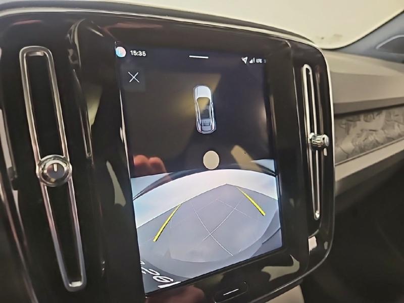 Image VOLVO EC40 Single Extended Range 252ch Black Edition