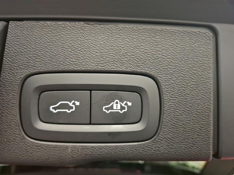 Image VOLVO XC60 T6 Hybride Rechargeable 253 + 145ch Ultra Style Chrome Geartronic 8 AWD