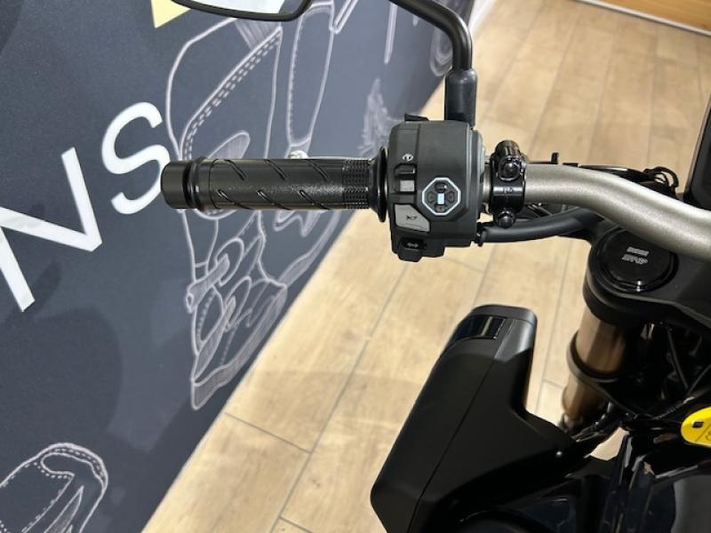 Image HONDA Cb 650 R