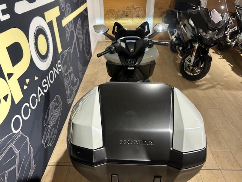 Image HONDA Forza 125 / Smart Top Box
