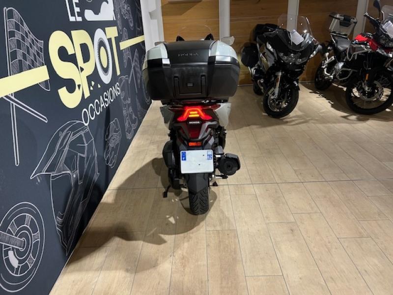 Image HONDA Forza 125 / Smart Top Box