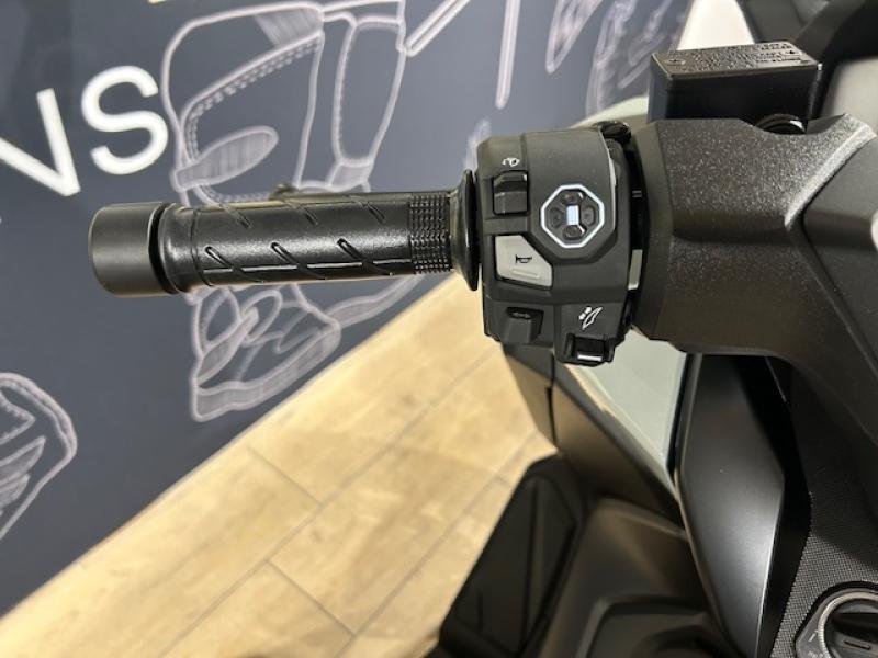 Image HONDA Forza 125 / Smart Top Box