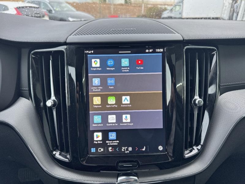 Image VOLVO XC60 T6 Hybride Rechargeable 253 + 145ch Ultra Style Dark Geartronic 8 AWD