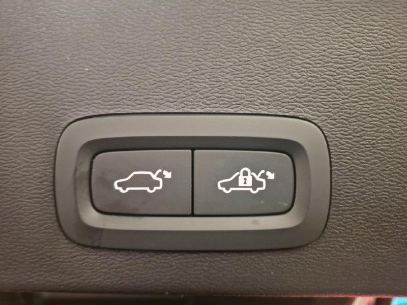 Image VOLVO XC40 T5 Recharge 180 + 82ch Ultimate DCT 7