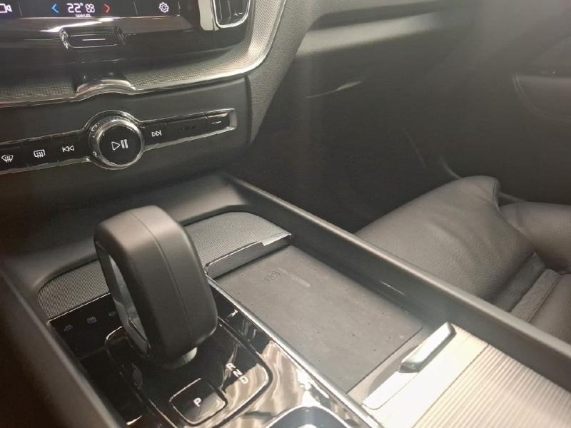 Image VOLVO XC60 T6 Hybride Rechargeable 253 + 145ch Plus Style Dark Geartronic 8 AWD