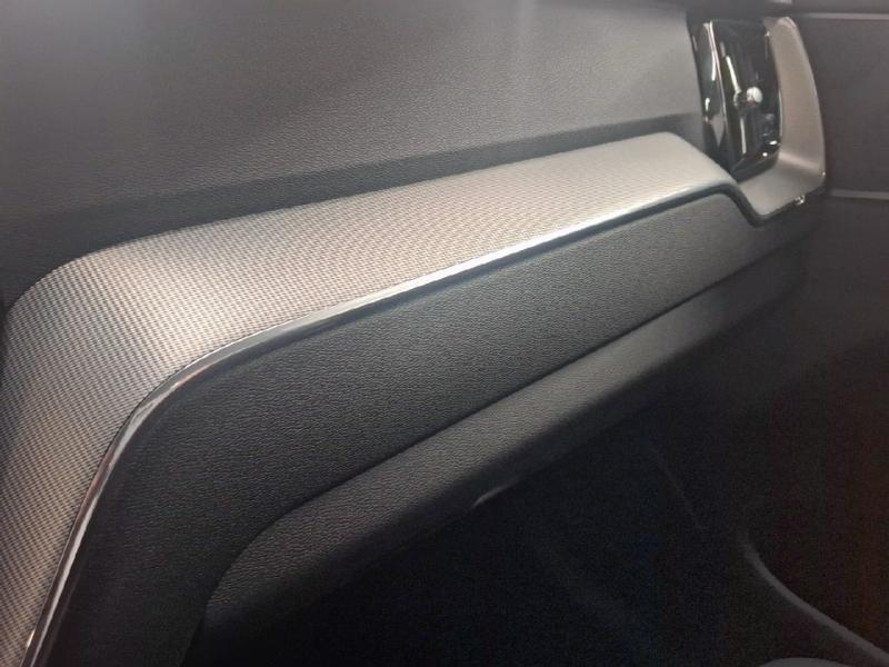 Image VOLVO XC60 T6 Hybride Rechargeable 253 + 145ch Plus Style Dark Geartronic 8 AWD