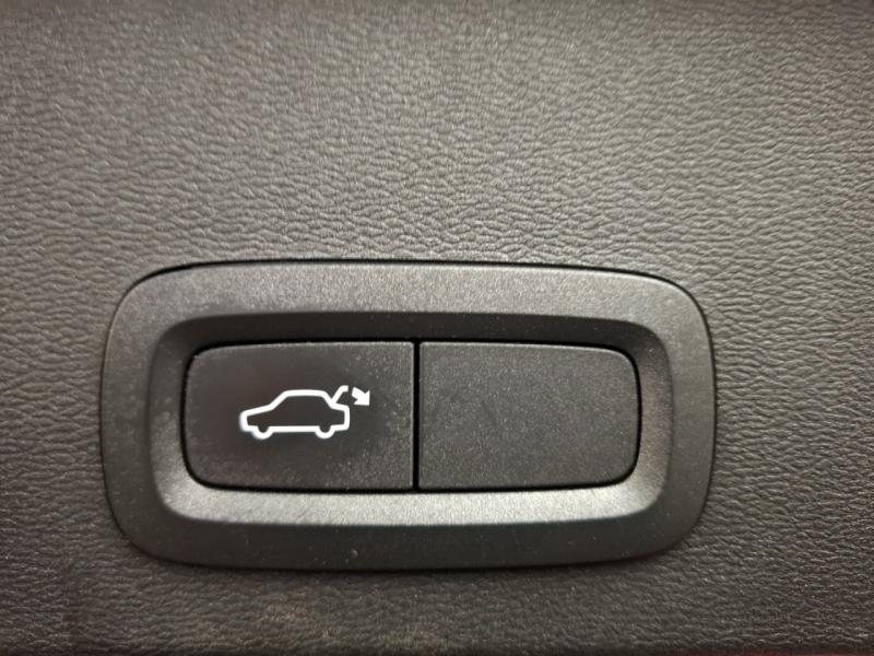 Image VOLVO XC40 T3 163ch Business