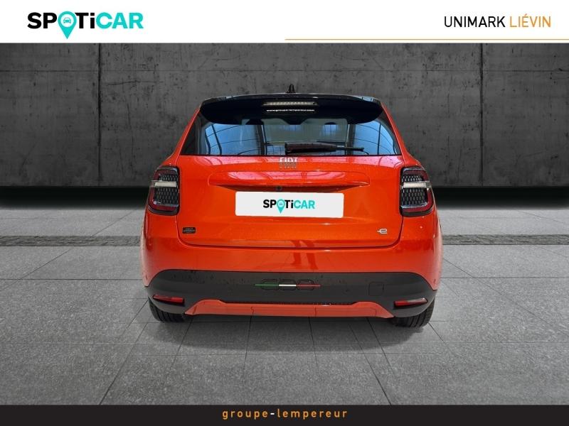 Image FIAT 600 e 156ch 54kWh La Prima