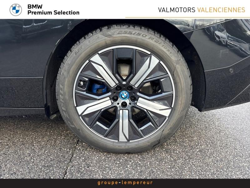 Image BMW iX xDrive50 523ch
