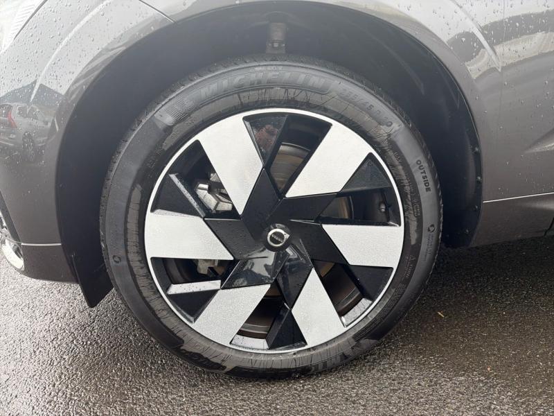 Image VOLVO XC60 T6 Hybride Rechargeable 253 + 145ch Ultra Style Dark Geartronic 8 AWD