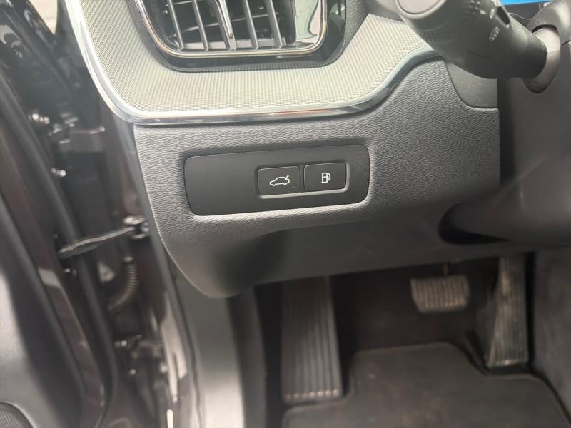 Image VOLVO XC60 T6 Hybride Rechargeable 253 + 145ch Ultra Style Dark Geartronic 8 AWD