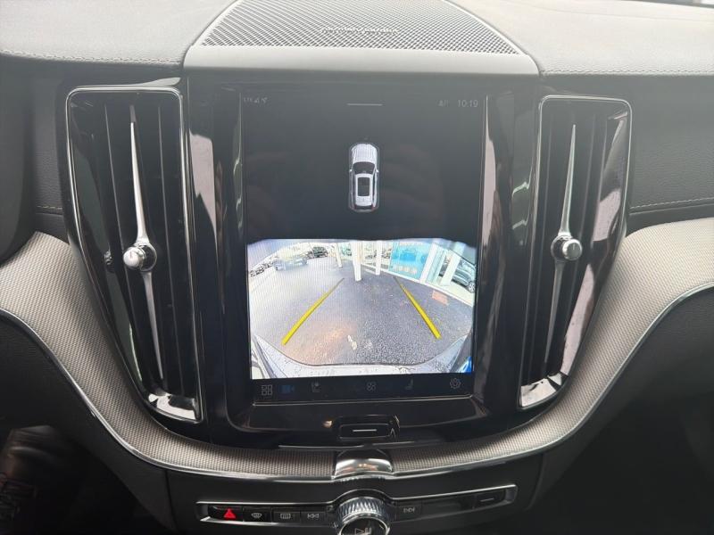 Image VOLVO XC60 T6 Hybride Rechargeable 253 + 145ch Ultra Style Dark Geartronic 8 AWD