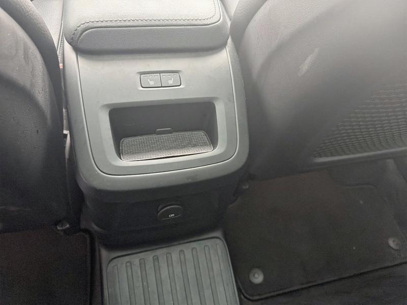 Image VOLVO XC60 T6 Hybride Rechargeable 253 + 145ch Ultra Style Dark Geartronic 8 AWD