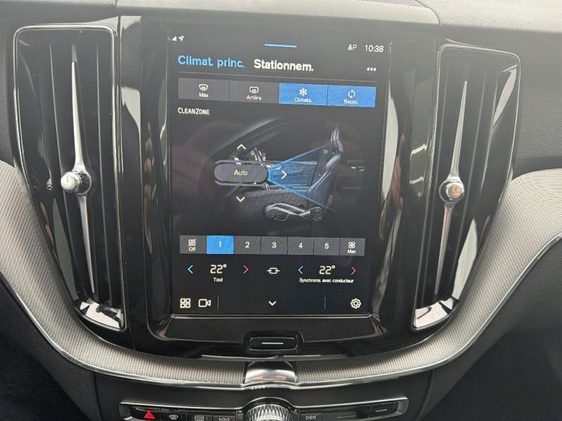 Image VOLVO XC60 T6 Hybride Rechargeable 253 + 145ch Plus Style Dark Geartronic 8 AWD
