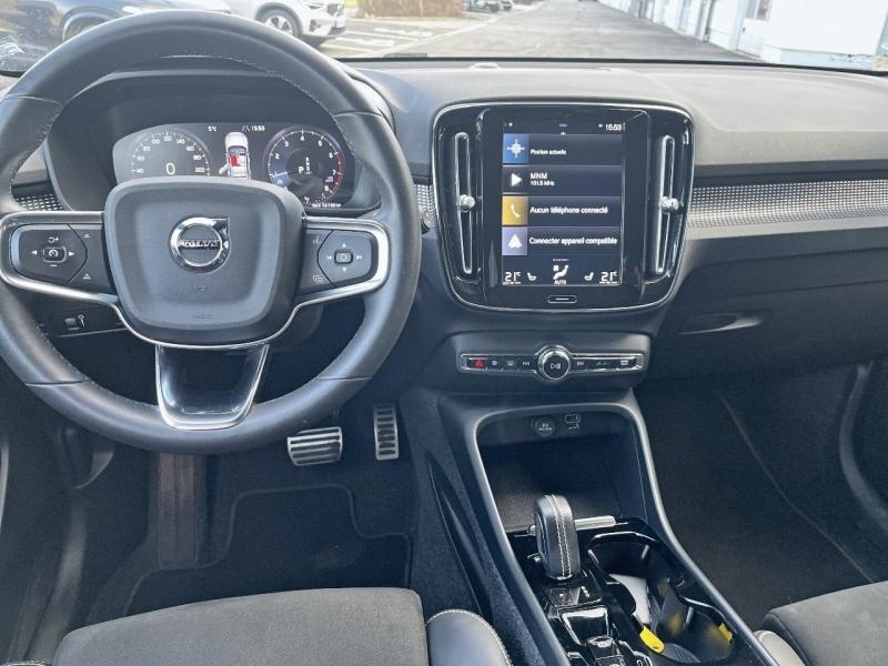 Image VOLVO XC40 T2 129ch R-Design Geartronic 8