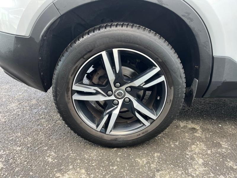 Image VOLVO XC40 T2 129ch R-Design Geartronic 8