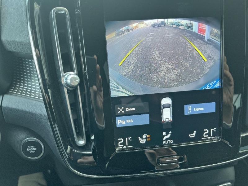 Image VOLVO XC40 T2 129ch R-Design Geartronic 8