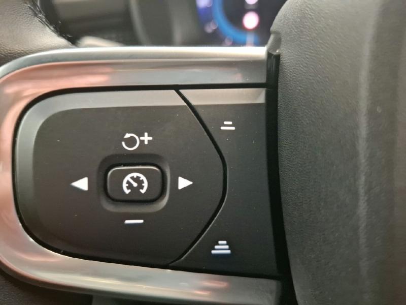 Image VOLVO XC40 B3 163ch Ultra DCT 7