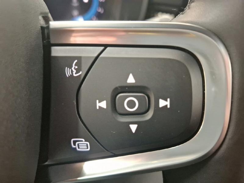 Image VOLVO XC40 B3 163ch Ultra DCT 7