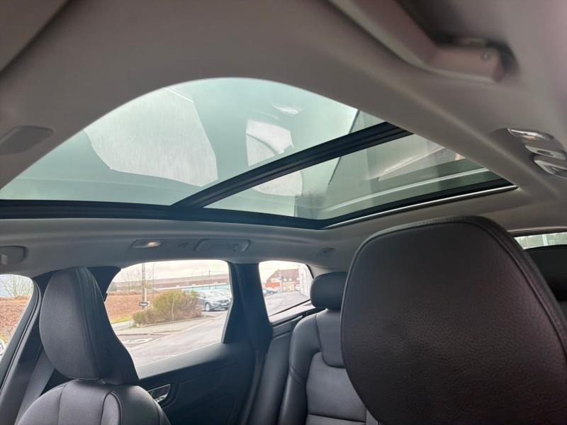 Image VOLVO XC60 B4 AdBlue 197ch Momentum Business Geartronic