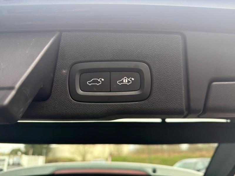 Image VOLVO XC60 B4 AdBlue 197ch Momentum Business Geartronic