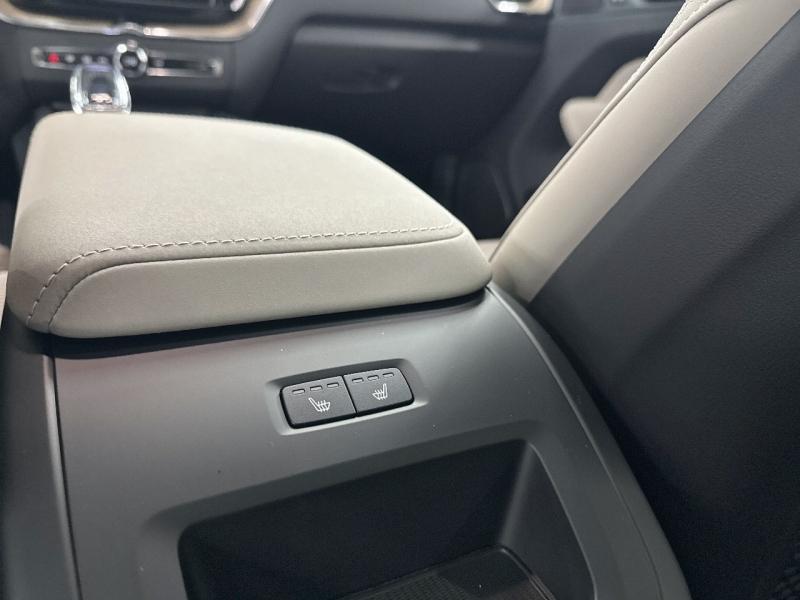 Image VOLVO XC60 T6 Hybride Rechargeable 350ch Plus Style Dark Geartronic 8 AWD