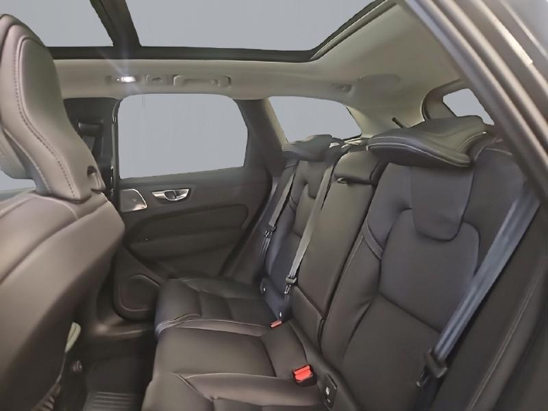 Image VOLVO XC60 T6 Hybride Rechargeable 350ch Ultra Style Dark Geartronic 8 AWD