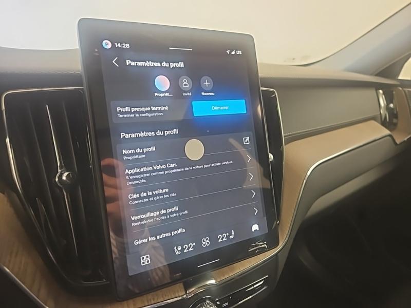 Image VOLVO XC60 T6 Hybride Rechargeable 350ch Ultra Style Dark Geartronic 8 AWD