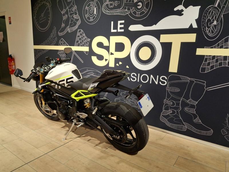 Image TRIUMPH Street Triple Street Triple 765 MOTO2 EDITION 2023