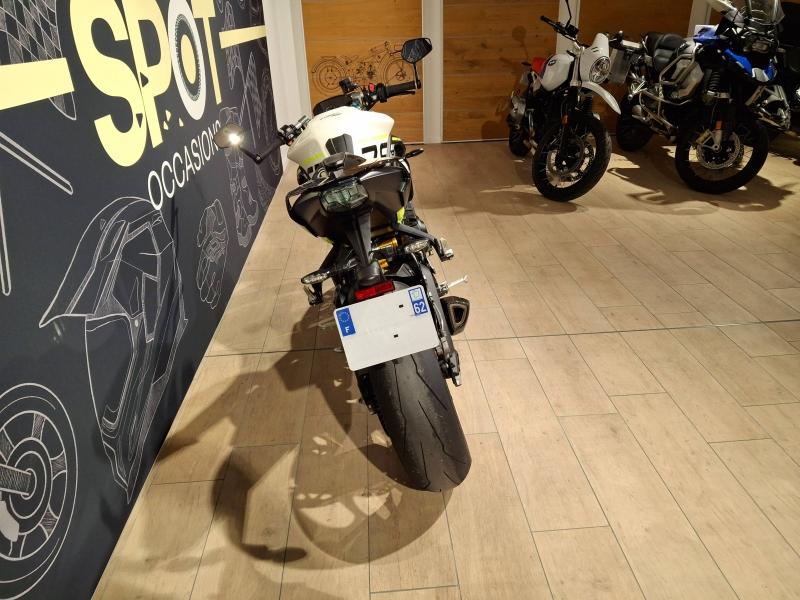 Image TRIUMPH Street Triple Street Triple 765 MOTO2 EDITION 2023