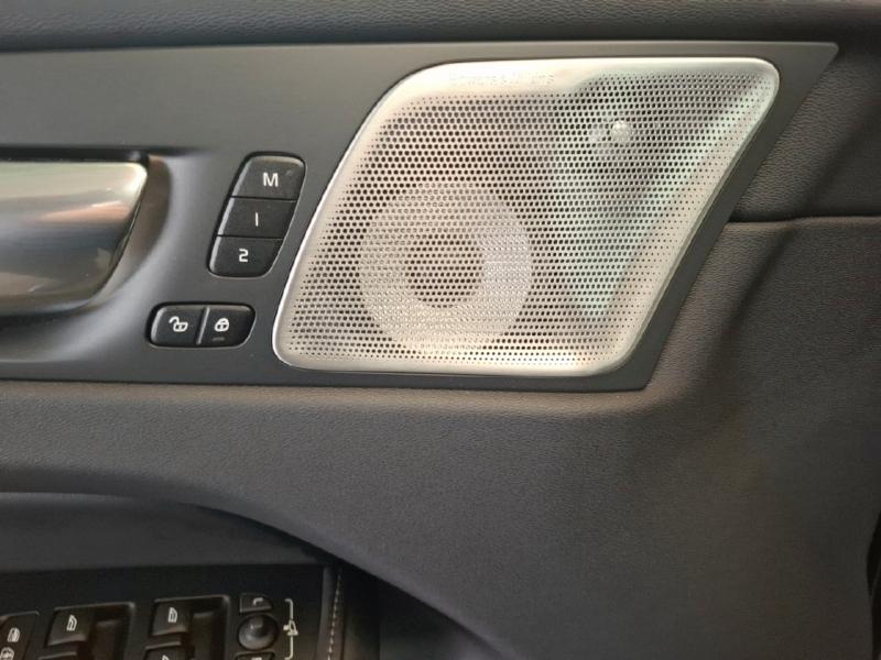 Image VOLVO XC60 T6 Hybride Rechargeable 350ch Ultra Style Dark Geartronic 8 AWD