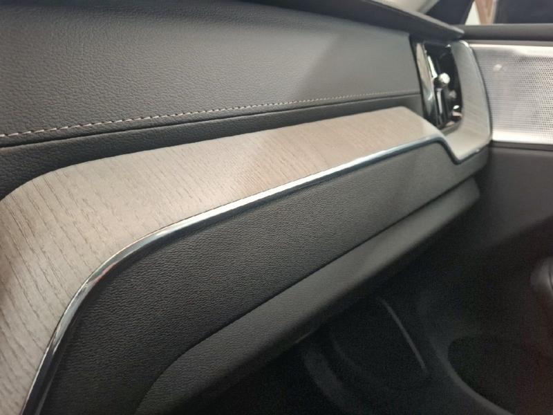 Image VOLVO XC60 T6 Hybride Rechargeable 350ch Ultra Style Dark Geartronic 8 AWD