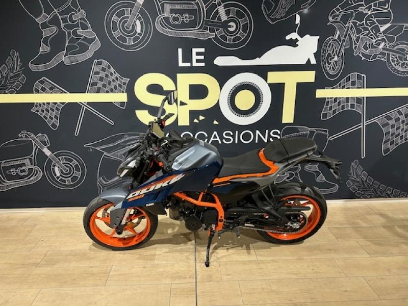 Photo KTM Duke Duke 390