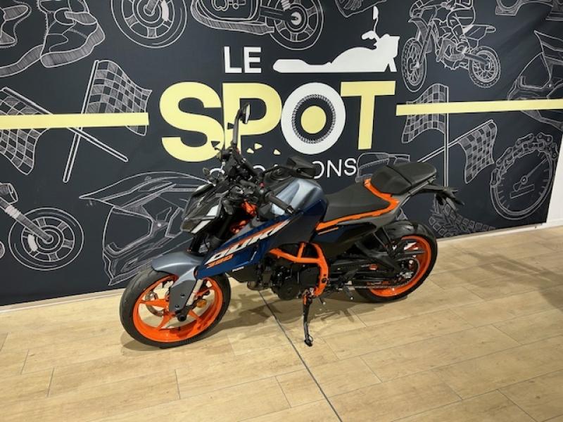 Image KTM Duke Duke 390