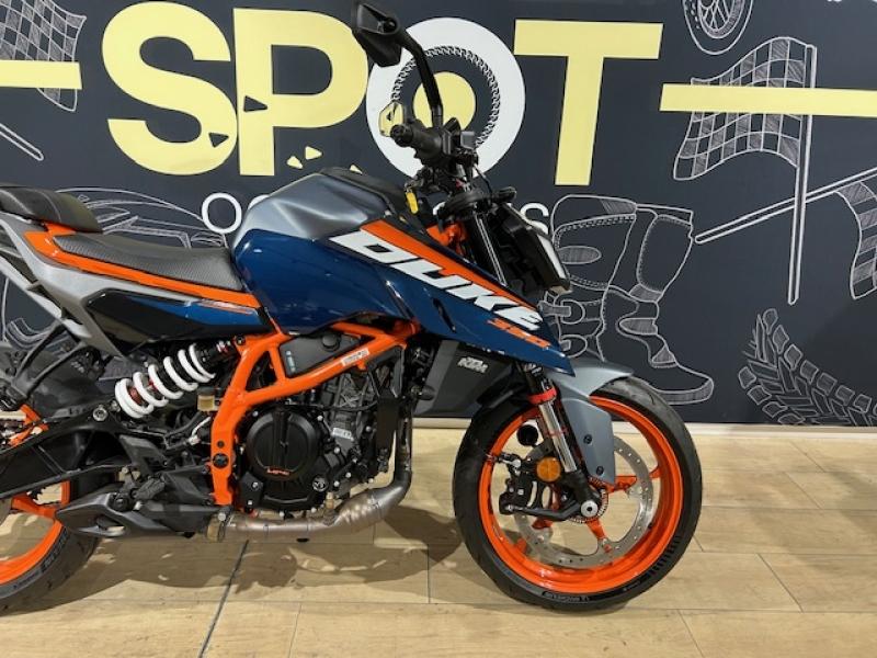 Image KTM Duke Duke 390